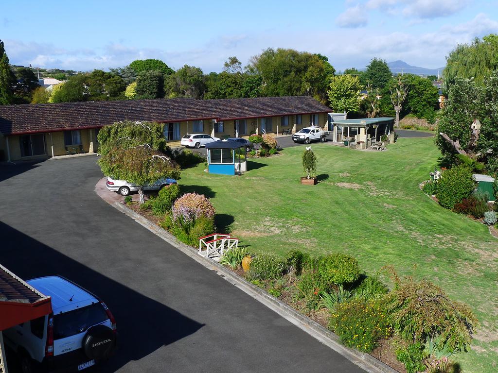 Willaway Motel Apartments Ulverstone Kültér fotó